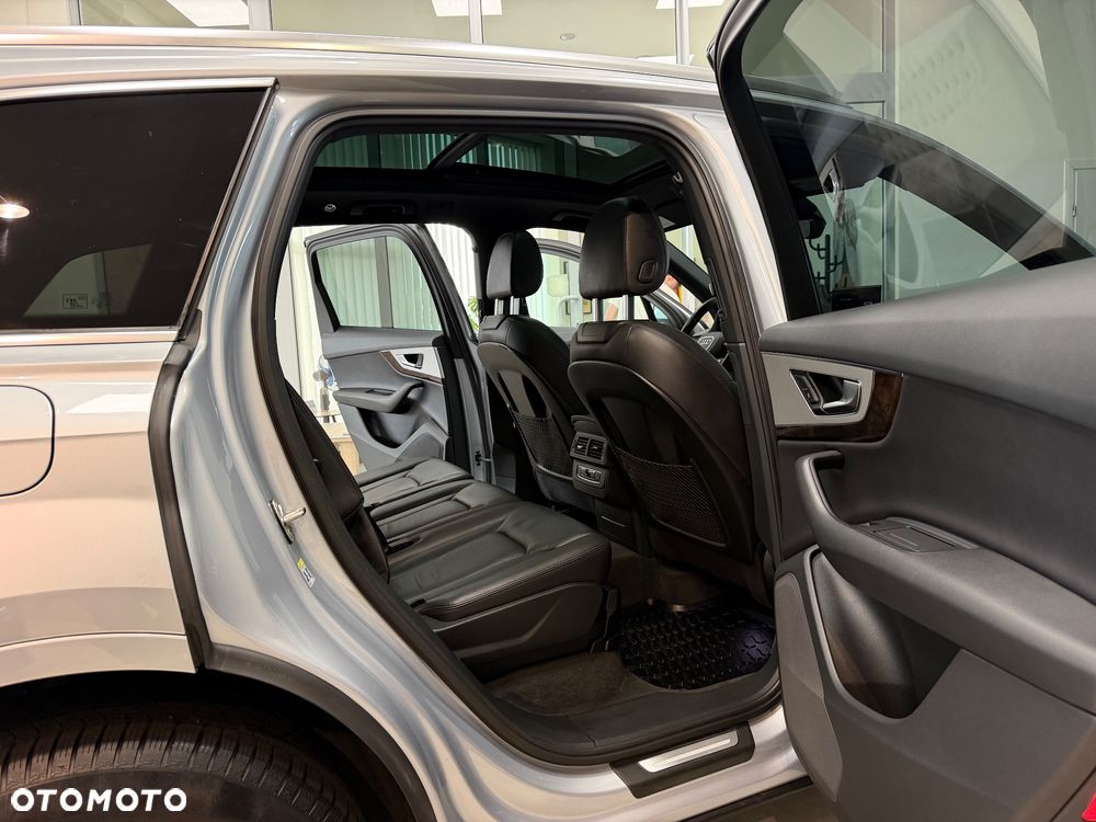 Audi Q7 - 33