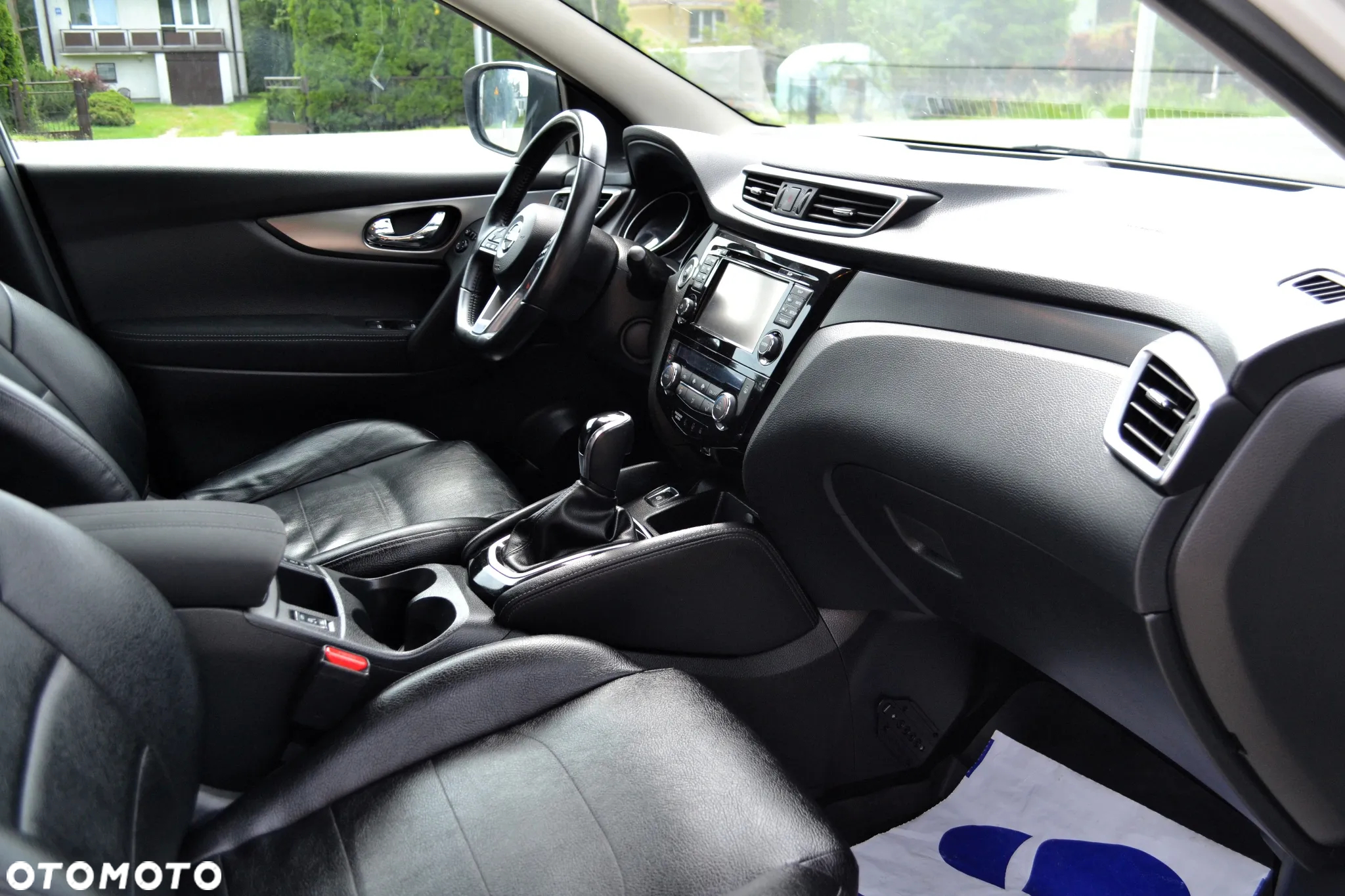 Nissan Qashqai 1.6 DCi Tekna Xtronic - 9