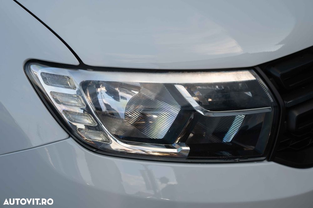 Dacia Logan 0.9 TCe SL PLUS - 11