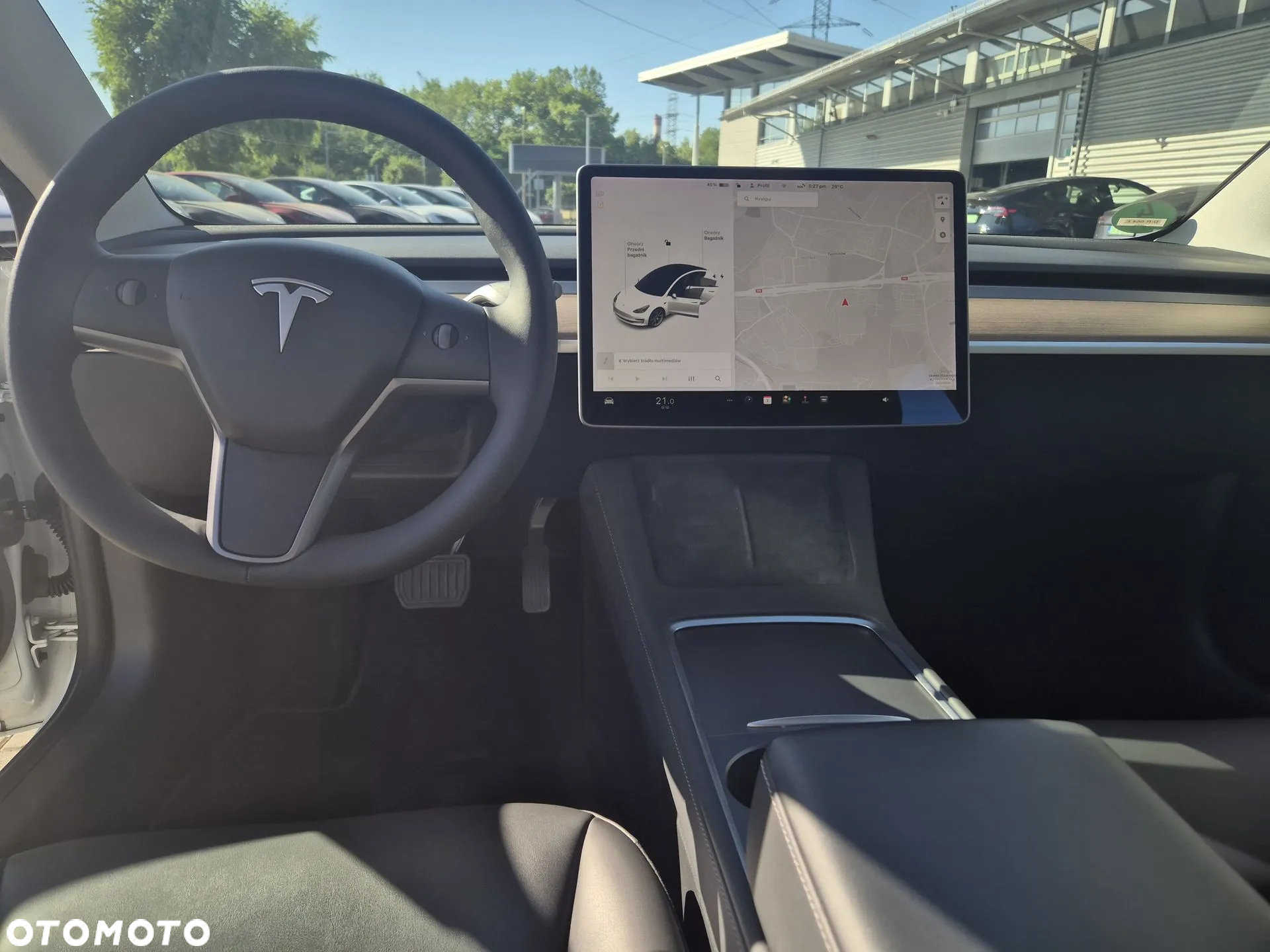 Tesla Model 3 RWD - 13