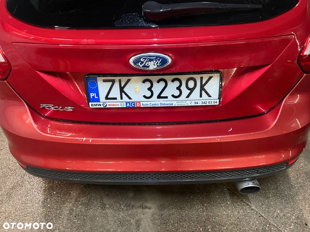 Ford Focus 1.6 EcoBoost Titanium - 11