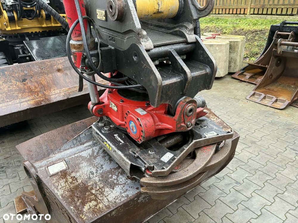 Caterpillar M 315D ROTOTILT SZCZYPCE PODPORY - 6