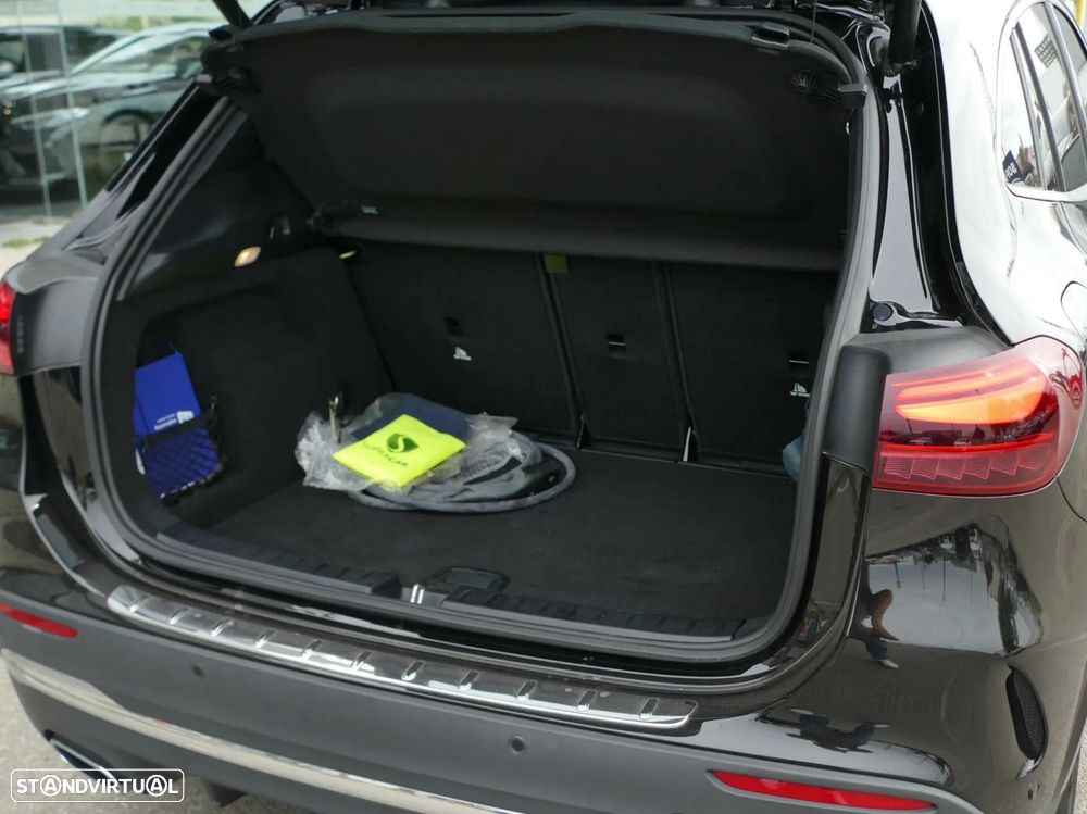 Mercedes-Benz GLA 250 e AMG Line - 15