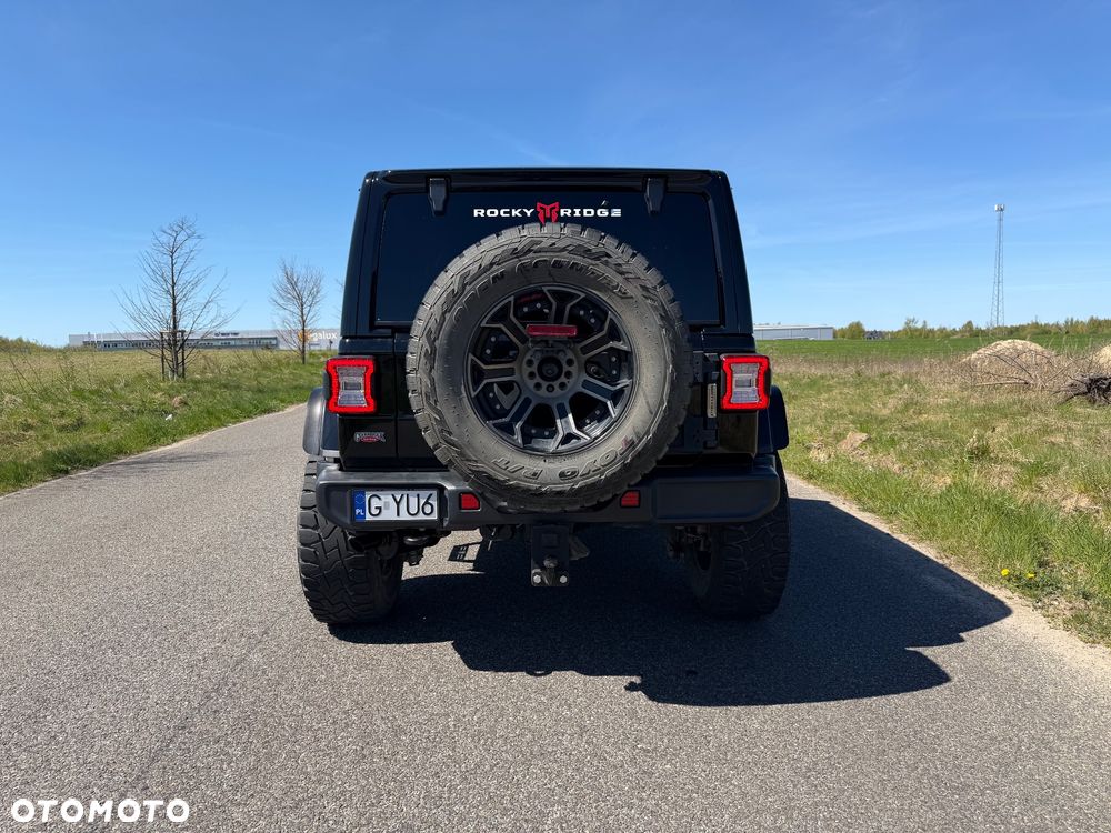 Jeep Wrangler - 8