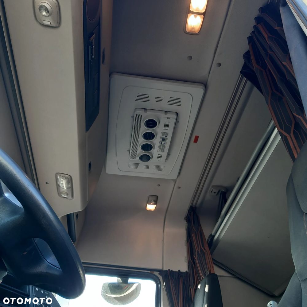 DAF XF 530 FTG 6x2 Puscher - 13