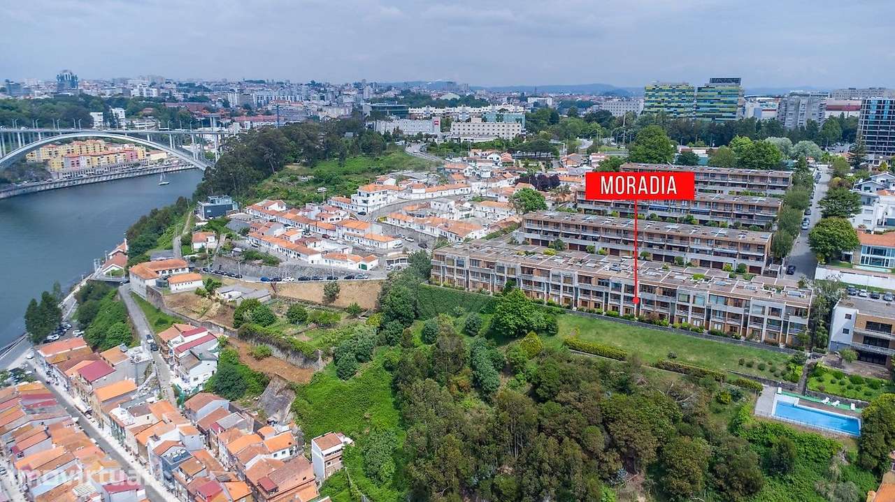 Moradia T5 para venda - Grande imagem: 2/50