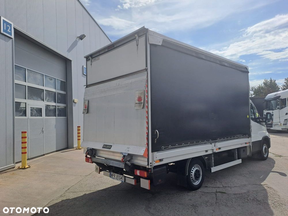 Iveco Daily | Plandeka + Winda 750kg | 3.0l 180KM | Full Led |  Krajowy | 8 EP | Firanka | - 7
