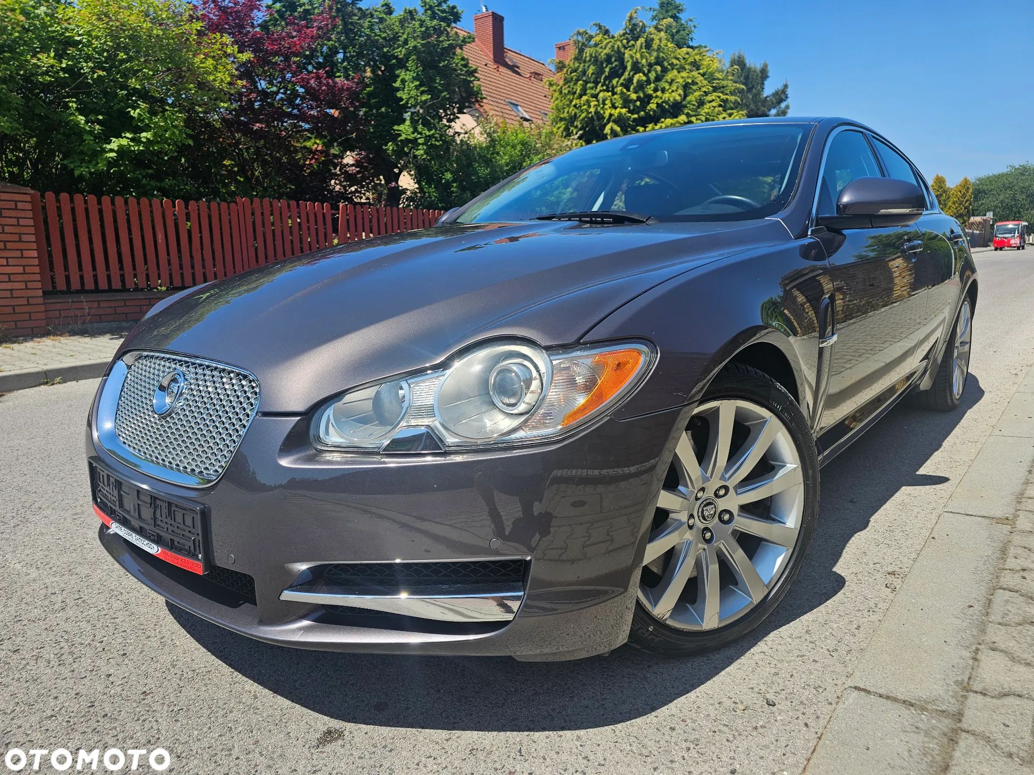 Jaguar XF 3.0 V6 Diesel Edition - 1