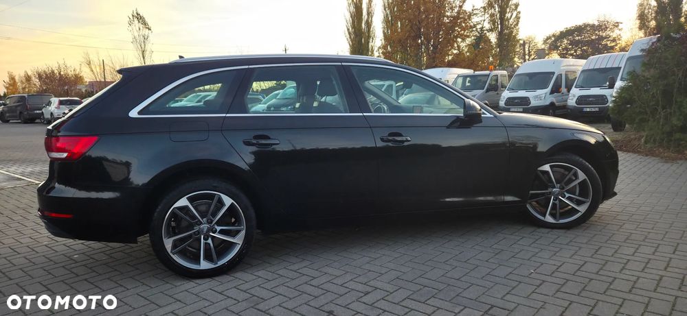 Audi A4 Avant 2.0 TDI - 16