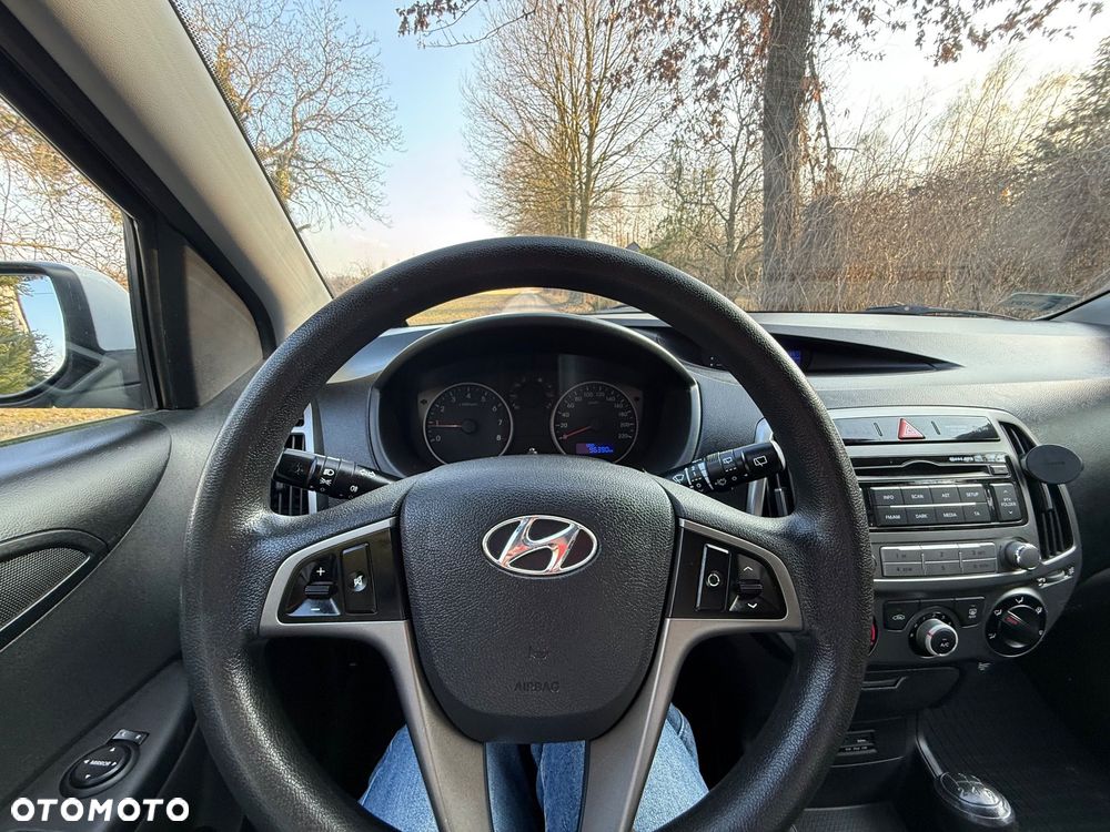 Hyundai i20 1.25 Comfort - 13