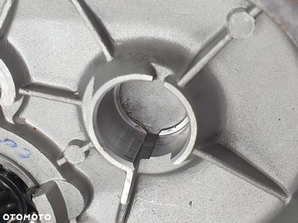 Walek  Skrzynia Obudowa Dekiel  Aprilia Mojito Custom 50 Habana - 9