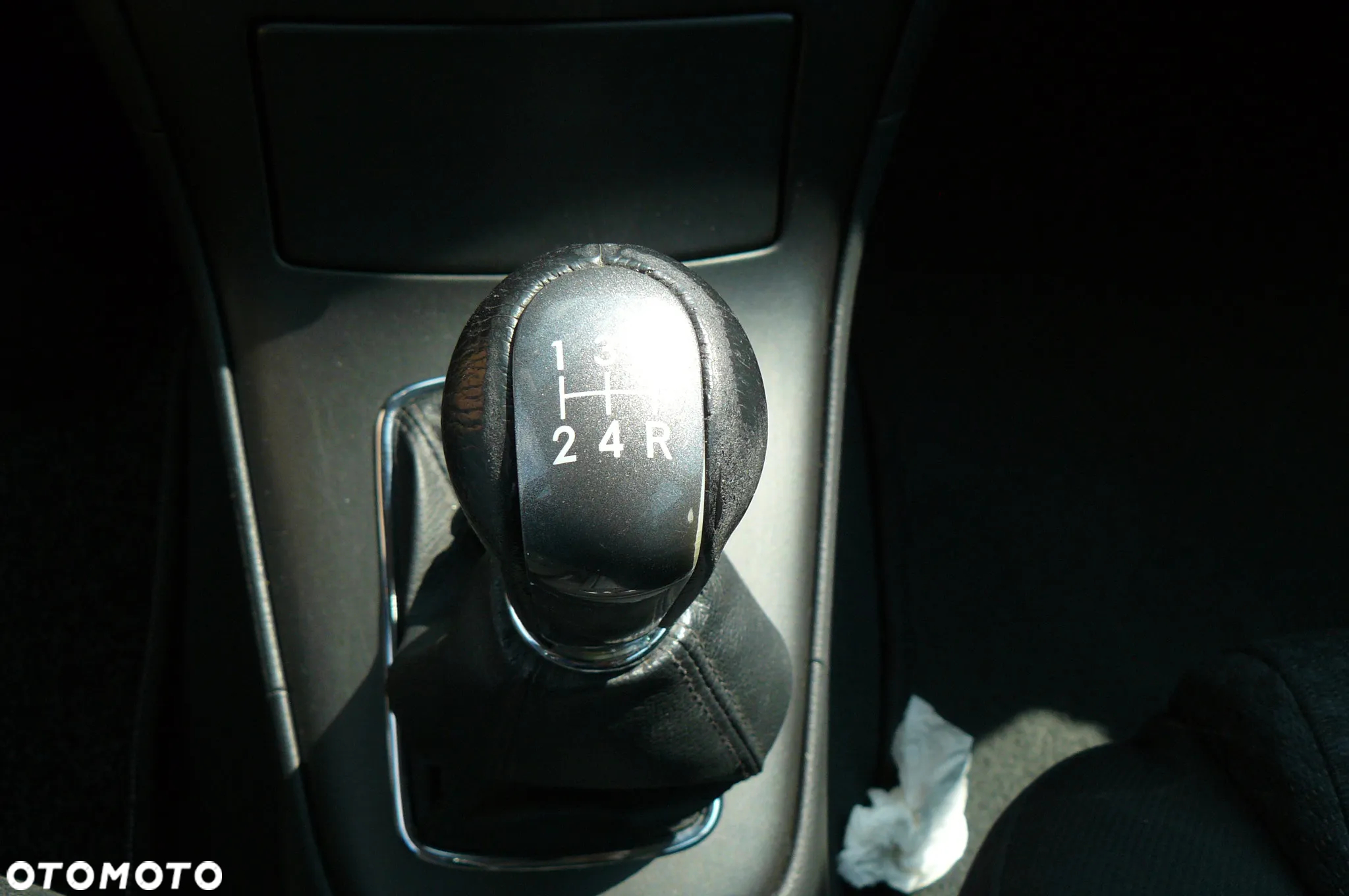 Toyota Avensis - 21