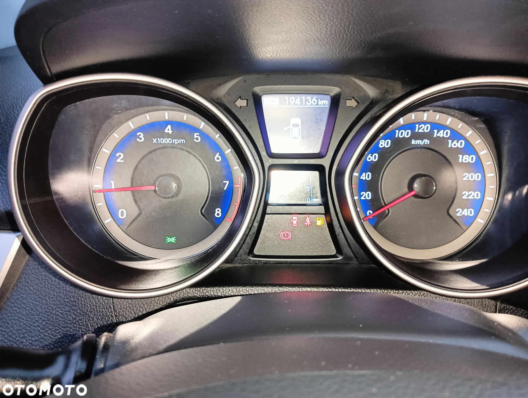 Hyundai i30 1.6 Comfort - 10