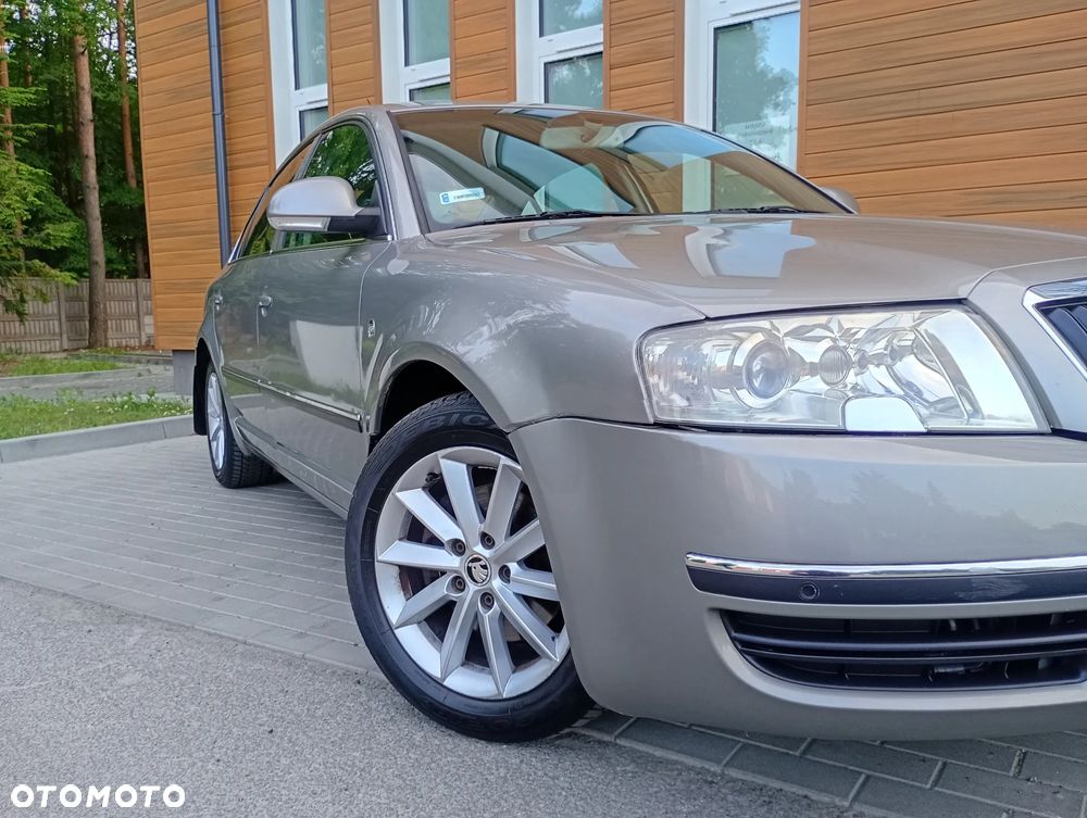 Skoda Superb 2.0 TDI DPF Platinum - 18