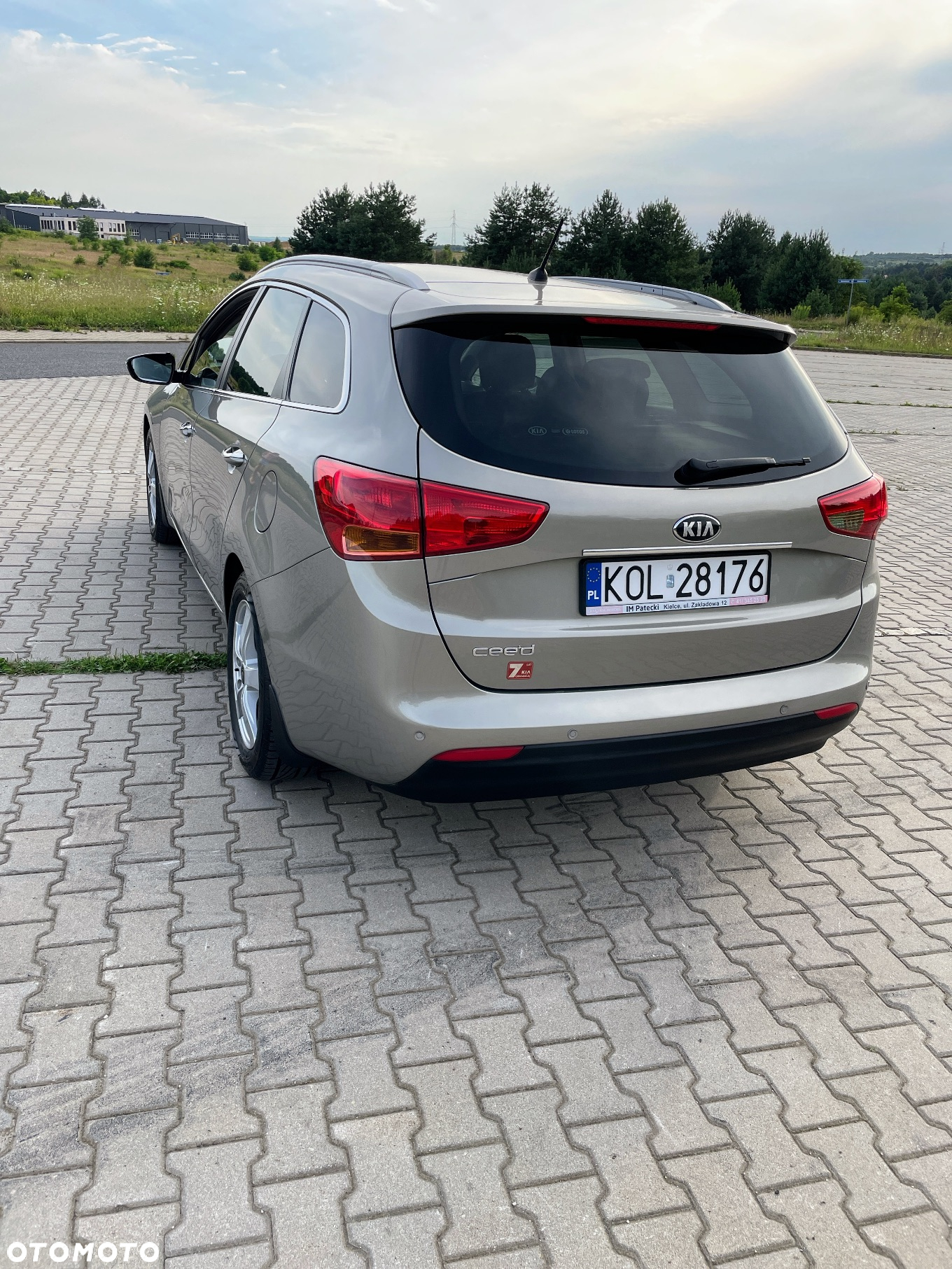 Kia Ceed Cee'd 1.6 GDI M - 14
