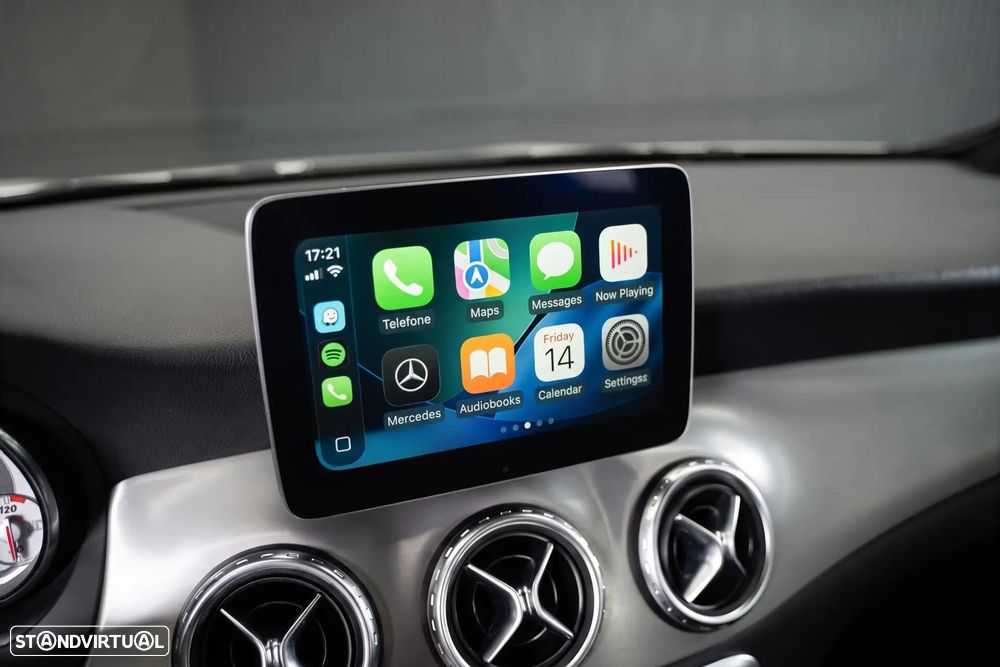 Mercedes-Benz GLA 200 - 23