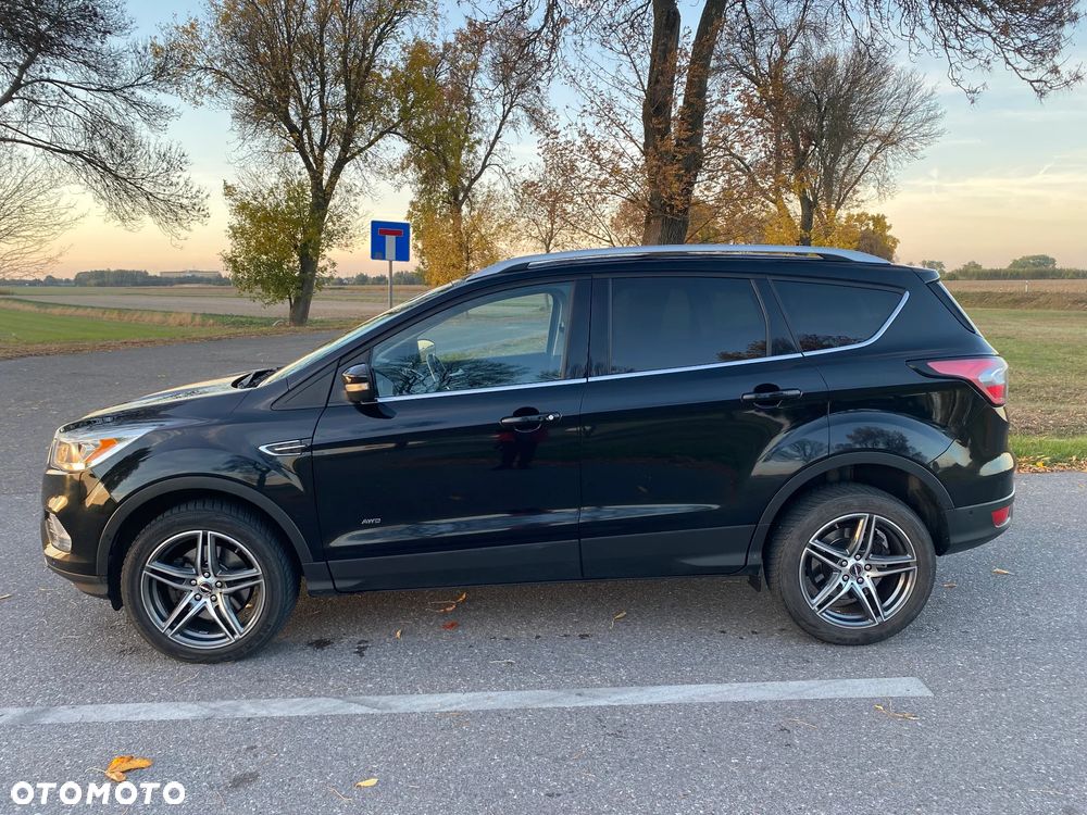 Ford Kuga - 2