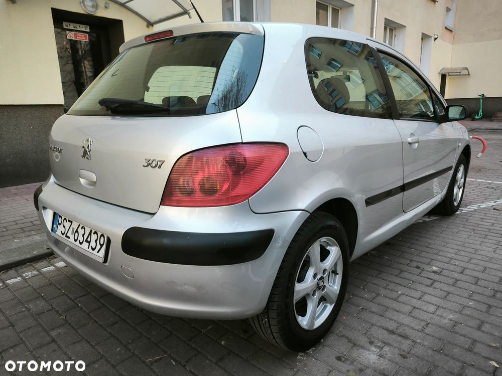 Peugeot 307 1.4 XR - 3