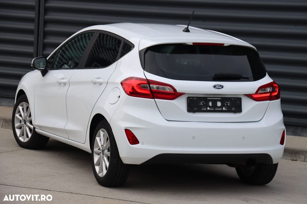 Ford Fiesta 1.5 TDCi S&S TITANIUM - 5