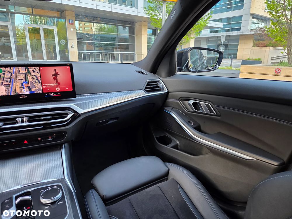 BMW Seria 3 320d xDrive MHEV M Sport sport - 12