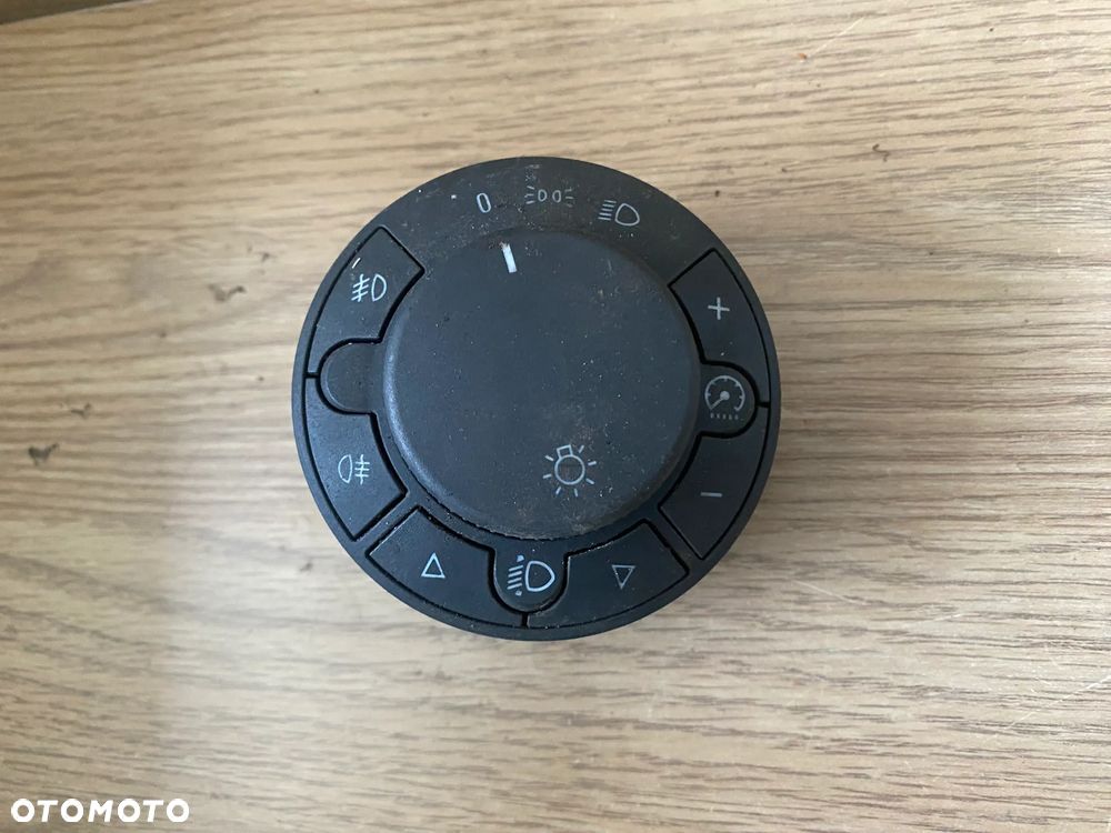 WŁĄCZNIK PRZEŁĄCZNIK ŚWIATEŁ OPEL CORSA D 13249397EB - 1