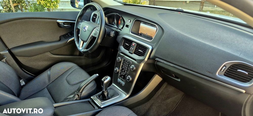 Volvo V40 D3 RDesign - 13