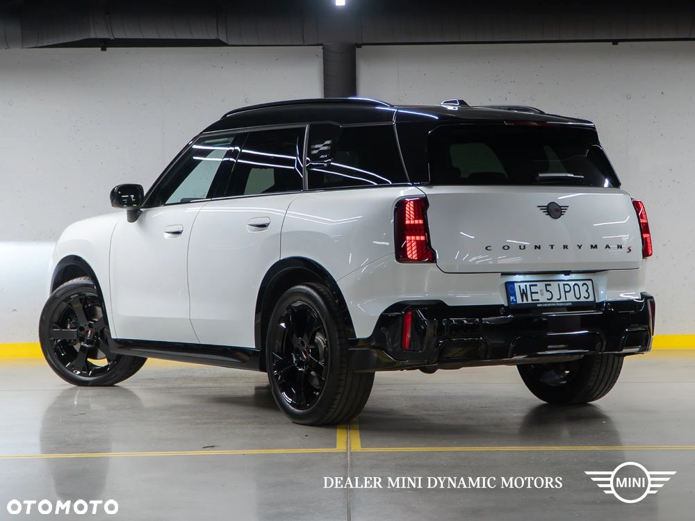 MINI Countryman S ALL4 John Cooper Works Trim - 6