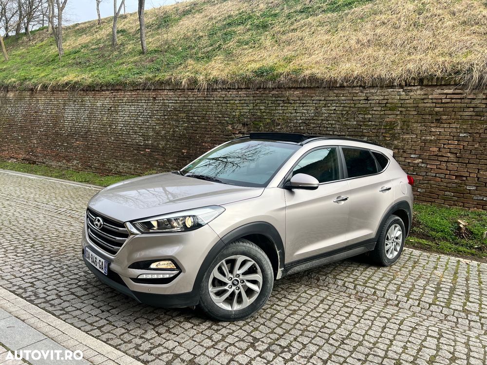 Hyundai Tucson blue 1.7 CRDi 2WD Advantage - 1