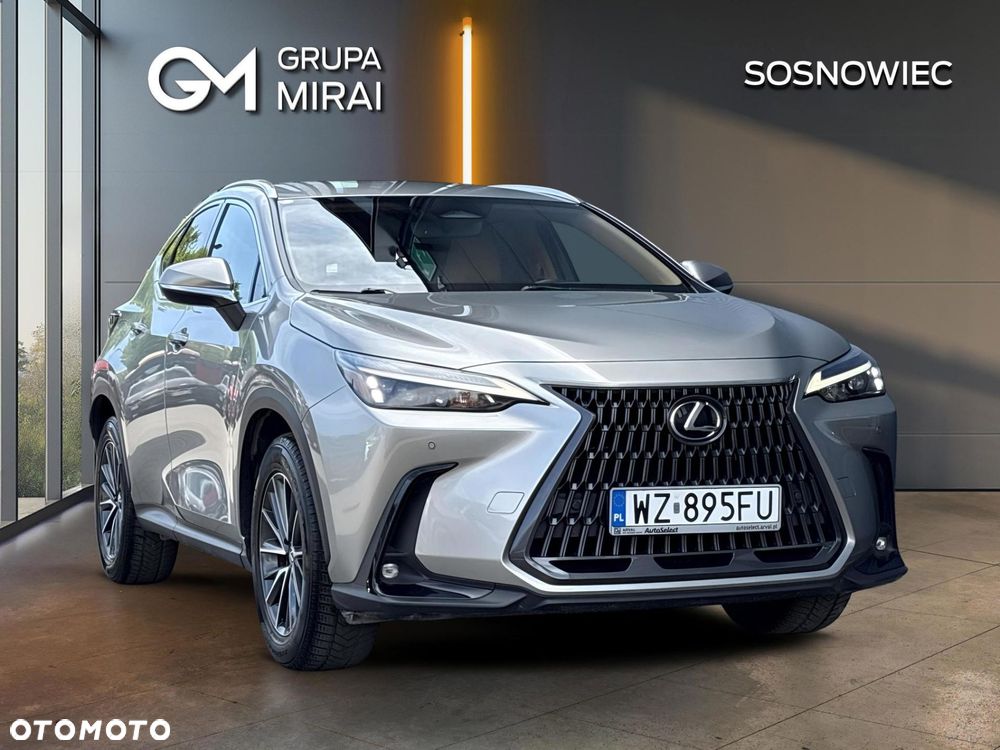 Lexus NX - 7