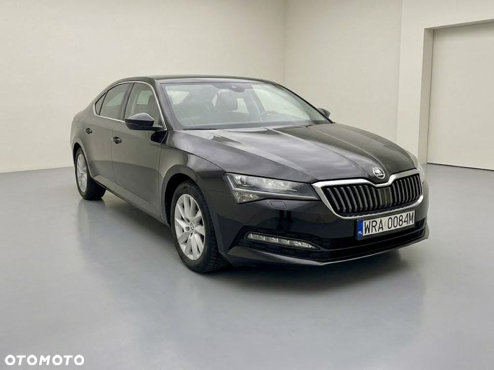 Skoda Superb 2.0 TDI SCR Ambition DSG - 4