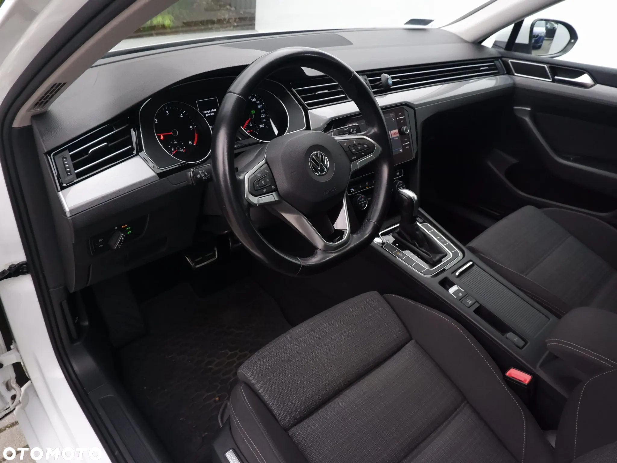Volkswagen Passat - 18