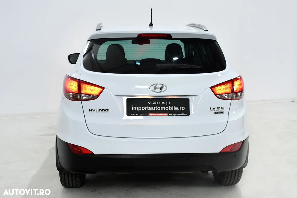 Hyundai ix35 - 11