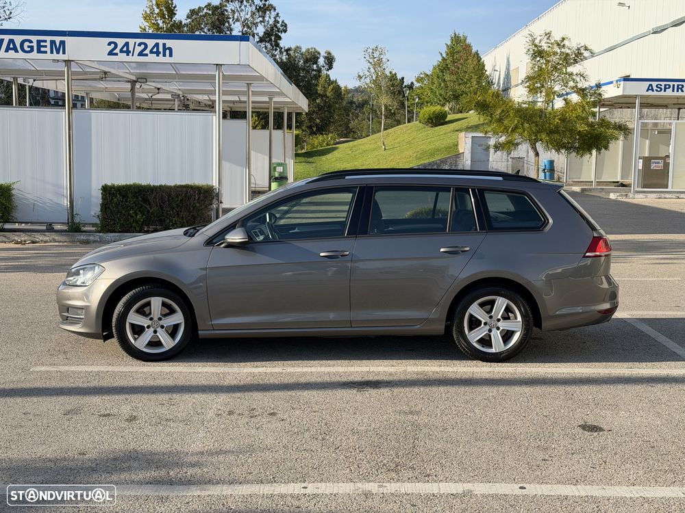 VW Golf Variant 2.0 TDi Confortline DSG 119g - 8