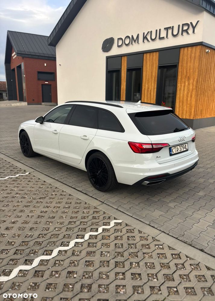 Audi A4 Avant 2019 photo 3