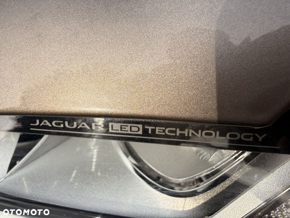 Jaguar F-Pace 3.0 TDV6 AWD R-Sport - 23