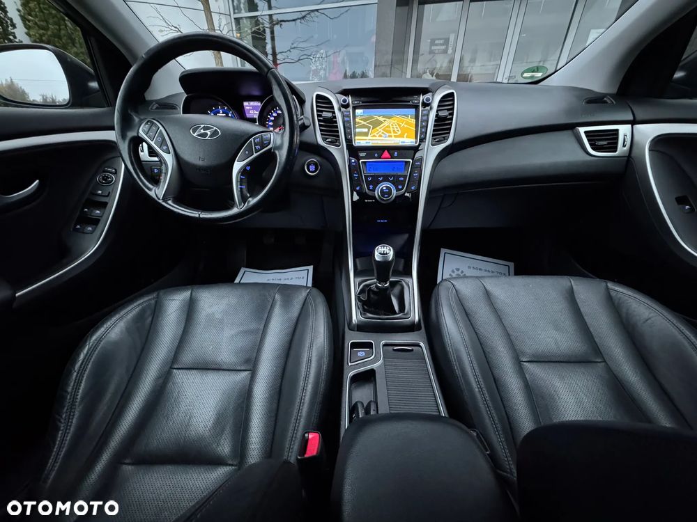 Hyundai i30 1.6 CRDi Premium - 21