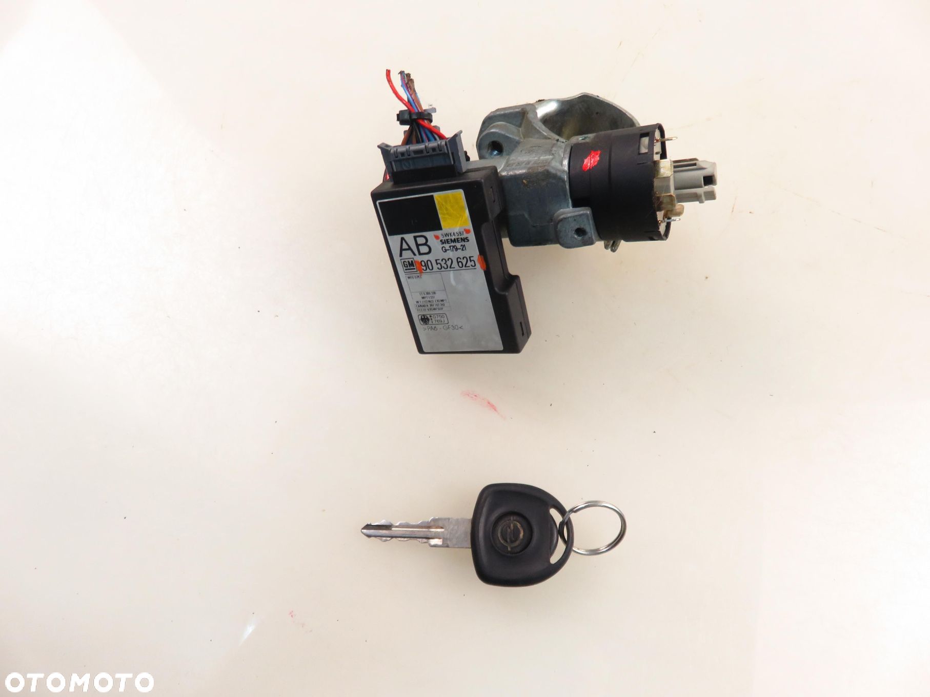 STACYJKA OPEL CORSA B 90532625 5WK4597 - 1