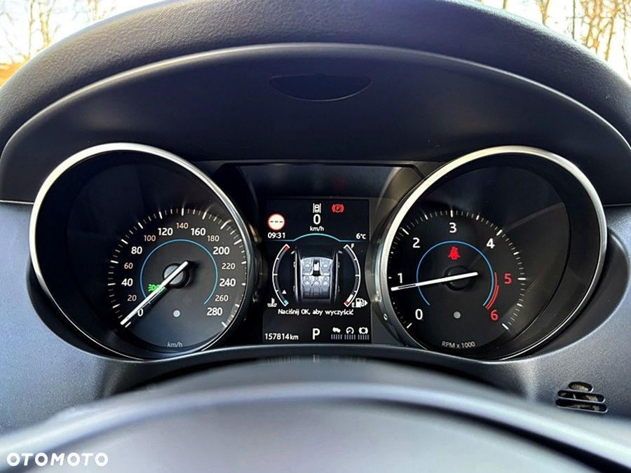 Jaguar F-Pace 20d AWD Prestige - 22