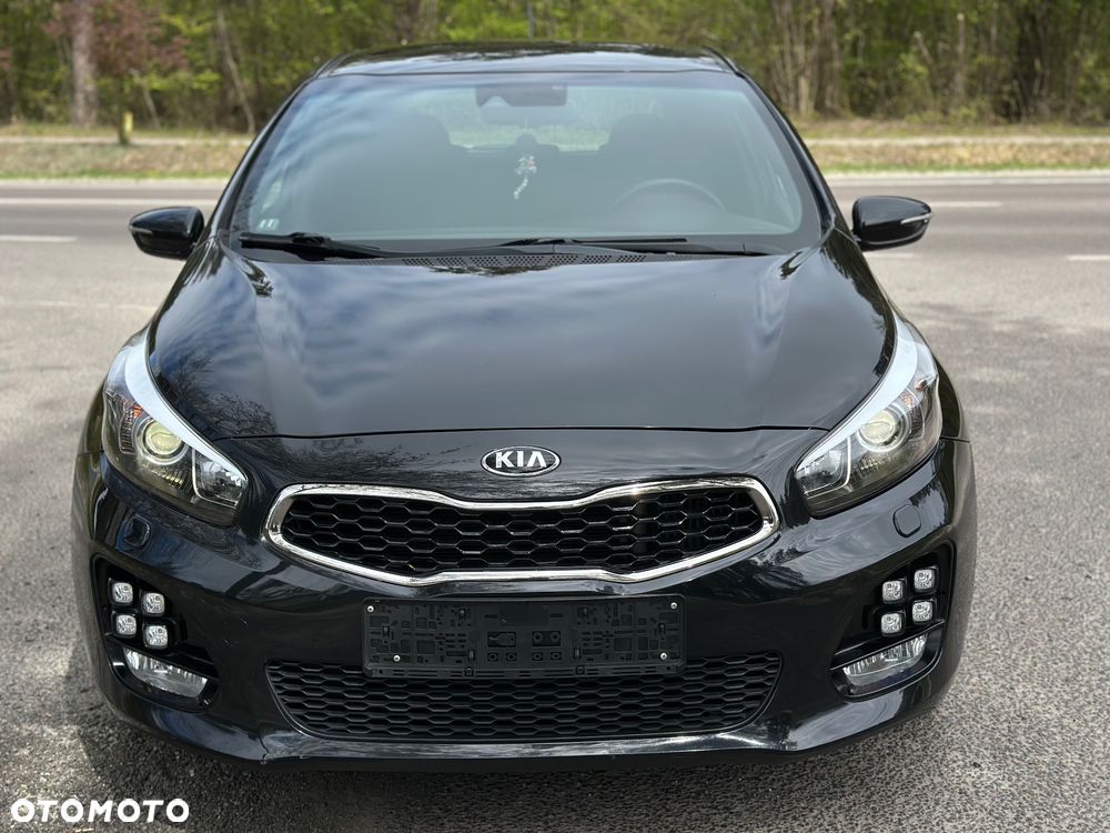 Kia Ceed 1.6 CRDi GT Line - 16