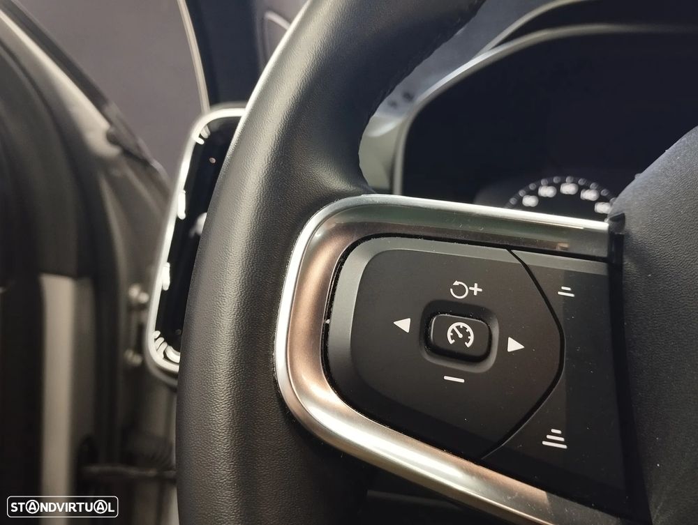 Volvo XC 40 1.5 T2 Core Auto - 23