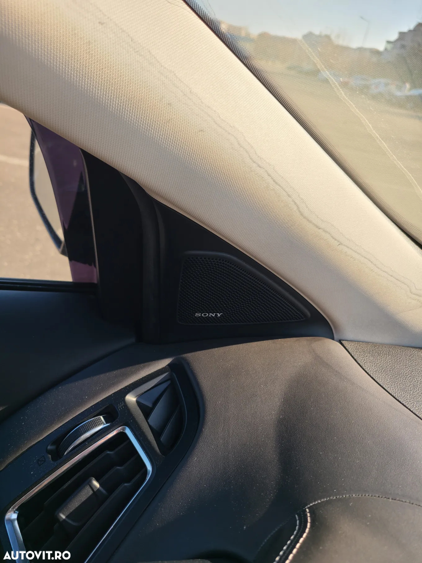 Ford Kuga 2.0 TDCi 4WD Powershift Vignale - 18