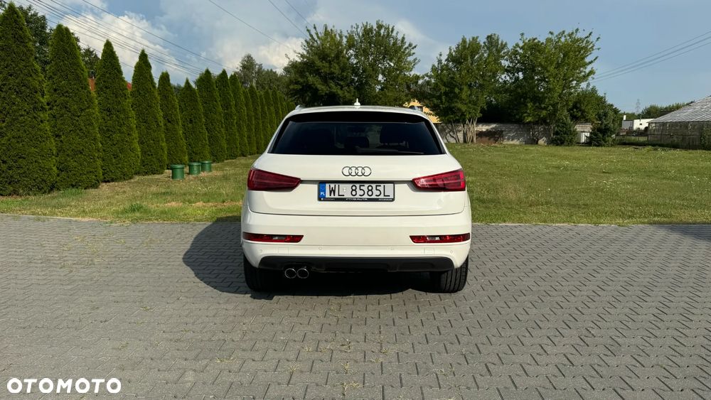 Audi Q3 2.0 TFSI Quattro Design S tronic - 4