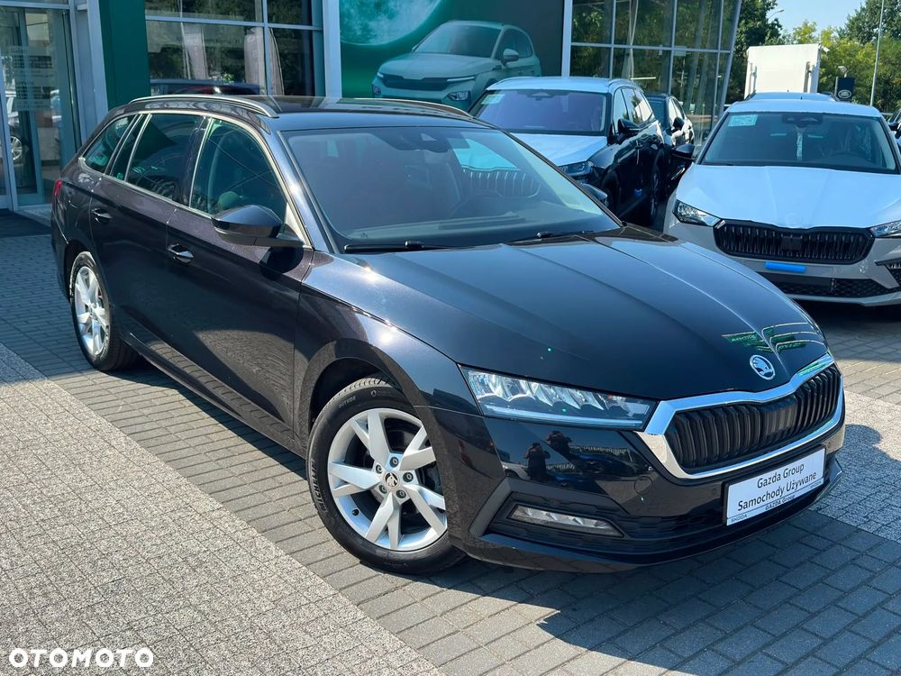 Skoda Octavia 2.0 TDI Ambition DSG - 1