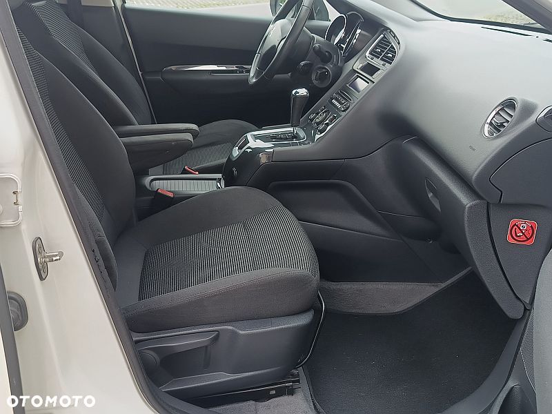 Peugeot 5008 2.0 HDi Premium - 21