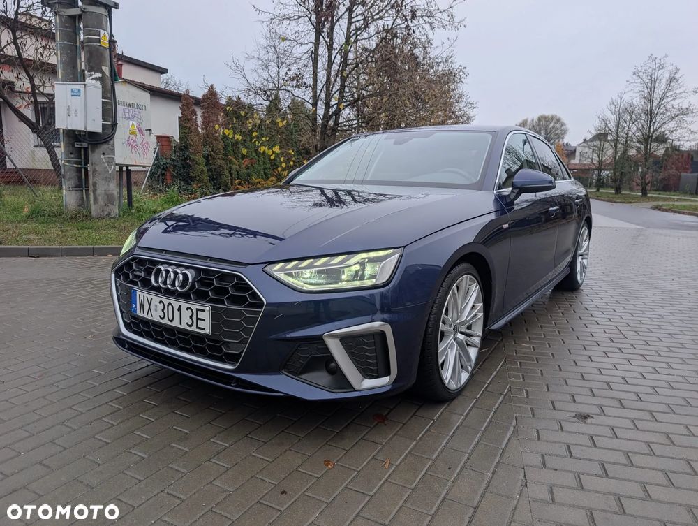 Audi A4 Limousine - 15