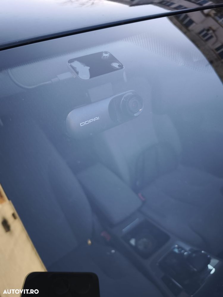 Volkswagen Passat - 12