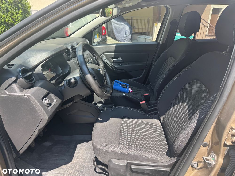 Dacia Duster 1.6 SCe Outdoor S&S - 15