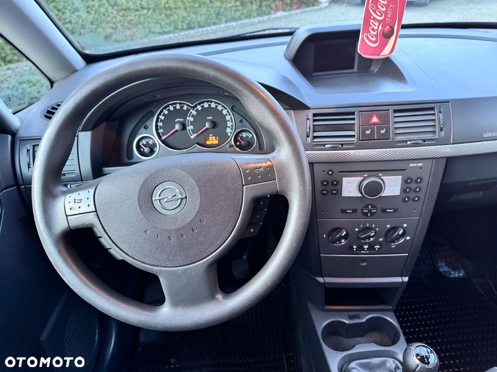 Opel Meriva - 17
