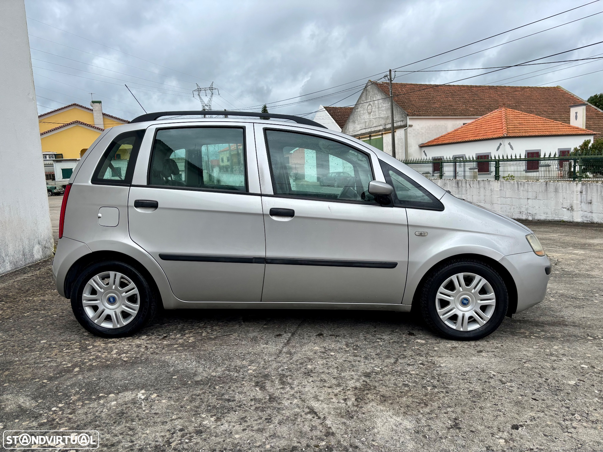 Fiat Idea 1.3 MJ Active - 12
