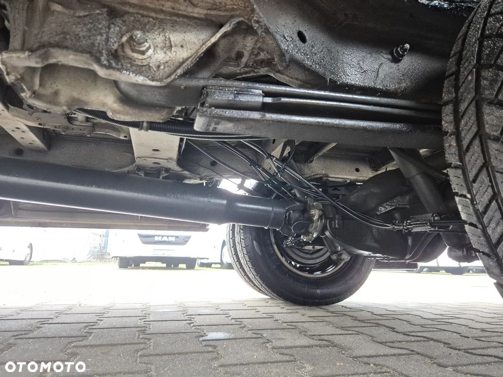 Mercedes-Benz SPRINTER/ 23 MIEJSCA + STOJĄCE/ 67 000 KM / KLIMA - 13